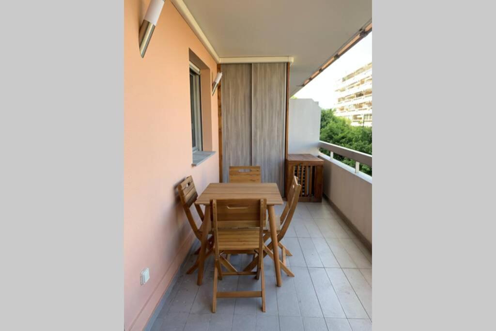 Appartamento Juan Les Pins Joli T2 Parking Inclus! Antibes Esterno foto